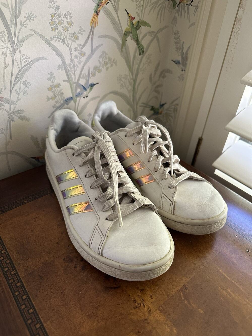 Size 7 - Adidas Grand Court 2.0 White Irredecent W